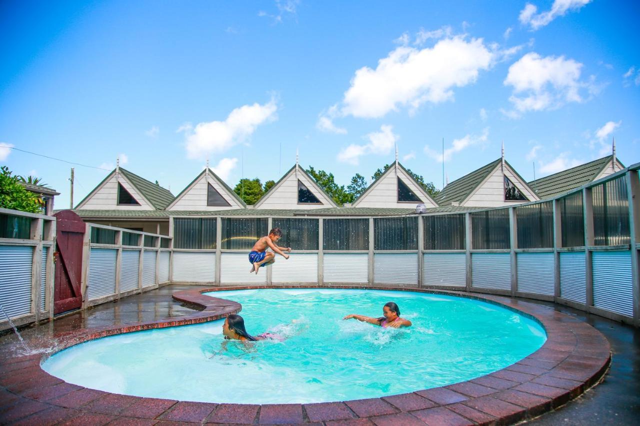 Bulls Motel & Holiday Park Halcombe Εξωτερικό φωτογραφία